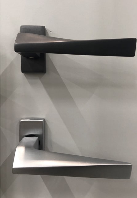 Poignée de porte modèle A700